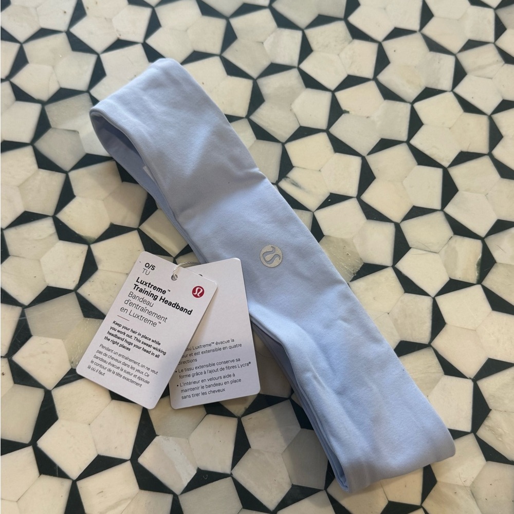 🏃🏽‍♀️lululemon light blue workout headband with logo 🏃🏽‍♀️ - Picture 3 of 4